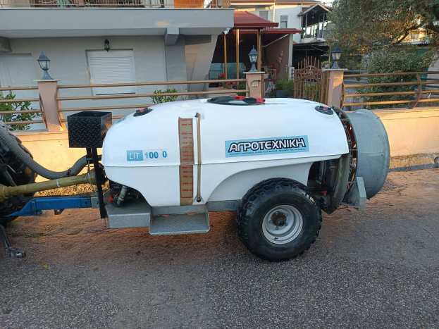 &Pi;&omega;&lambda;&epsilon;ί&tau;&alpha;&iota; &psi;&epsilon;&kappa;&alpha;&sigma;&tau;&iota;&kappa;ό (&beta;&upsilon;&tau;ί&omicron;) &sigma;&epsilon; &pi;&omicron;&lambda;ύ &kappa;&alpha;&lambda;ή &kappa;&alpha;&tau;ά&sigma;&tau;&alpha;&sigma;&eta;