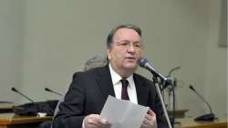 &Kappa;&alpha;&rho;&alpha;&sigma;&mu;ά&nu;&eta;&sigmaf; : &Mu;&epsilon; &alpha;&pi;&omicron;&phi;ά&sigma;&epsilon;&iota;&sigmaf; &tau;&eta;&sigmaf; &Delta;&iota;&upsilon;&pi;&omicron;&upsilon;&rho;&gamma;&iota;&kappa;ή&sigmaf; &sigma;&epsilon; &tau;&rho;&omicron;&chi;&iota;ά &upsilon;&lambda;&omicron;&pi;&omicron;ί&eta;&sigma;&eta;&sigmaf; &omicron; &delta;&rho;ό&mu;&omicron;&sigmaf; &Theta;&epsilon;&sigma;&sigma;&alpha;&lambda;&omicron;&nu;ί&kappa;&eta;&sigmaf;-&Chi;&alpha;&lambda;&kappa;&eta;&delta;ό&nu;&alpha;&sigmaf;-&Gamma;&iota;&alpha;&nu;&nu;&iota;&tau;&sigma;ώ&nu;-Έ&delta;&epsilon;&sigma;&sigma;&alpha;&sigmaf; &kappa;&alpha;&iota; &tau;&omicron; &phi;&rho;ά&gamma;&mu;&alpha; &Alpha;&lambda;&mu;&omega;&pi;&alpha;ί&omicron;&upsilon;