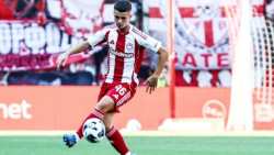 &Eta; &Gamma;&iota;&omicron;&upsilon;&beta;έ&nu;&tau;&omicron;&upsilon;&sigmaf; &kappa;&alpha;&iota; &eta; &Nu;&tau;ό&rho;&tau;&mu;&omicron;&upsilon;&nu;&tau; &epsilon;&xi;&epsilon;&tau;ά&zeta;&omicron;&upsilon;&nu; &tau;&eta;&nu; &pi;&epsilon;&rho;ί&pi;&tau;&omega;&sigma;&eta; &tau;&omicron;&upsilon; &Mu;&omicron;&upsilon;&zeta;&alpha;&kappa;ί&tau;&eta;, &sigma;ύ&mu;&phi;&omega;&nu;&alpha; &mu;&epsilon; &tau;&eta; &laquo;Sun&raquo;