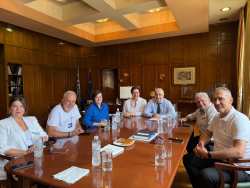 &Sigma;&upsilon;&nu;ά&nu;&tau;&eta;&sigma;&eta; &tau;&omicron;&upsilon; &Upsilon;&phi;&upsilon;&pi;&omicron;&upsilon;&rho;&gamma;&omicron;ύ &Alpha;&nu;ά&pi;&tau;&upsilon;&xi;&eta;&sigmaf; &kappa;. &Lambda;ά&zeta;&alpha;&rho;&omicron;&upsilon; &Tau;&sigma;&alpha;&beta;&delta;&alpha;&rho;ί&delta;&eta; &mu;&epsilon; &epsilon;&kappa;&pi;&rho;&omicron;&sigma;ώ&pi;&omicron;&upsilon;&sigmaf; &tau;&eta;&sigmaf; &Delta;&Alpha;&Kappa;&Epsilon; &Upsilon;&gamma;&epsilon;&iota;&omicron;&nu;&omicron;&mu;&iota;&kappa;&omicron;ύ &tau;&omicron;&upsilon; &Gamma;&epsilon;&nu;&iota;&kappa;&omicron;ύ &Nu;&omicron;&sigma;&omicron;&kappa;&omicron;&mu;&epsilon;ί&omicron;&upsilon; &Beta;έ&rho;&omicron;&iota;&alpha;&sigmaf;