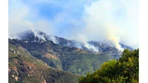 &Mu;ά&chi;&eta; &mu;&epsilon; &tau;&iota;&sigmaf; &phi;&lambda;ό&gamma;&epsilon;&sigmaf; &gamma;&iota;&alpha; 5&eta; &eta;&mu;έ&rho;&alpha; &sigma;&tau;&omicron; &Pi;&alpha;&gamma;&gamma;&alpha;ί&omicron;