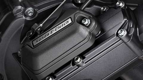 Honda E-Clutch: &Eta; &nu;έ&alpha; &tau;&epsilon;&chi;&nu;&omicron;&lambda;&omicron;&gamma;ί&alpha; &tau;&eta;&sigmaf; Honda &sigma;&tau;&iota;&sigmaf; &mu;&omicron;&tau;&omicron;&sigma;&upsilon;&kappa;&lambda;έ&tau;&epsilon;&sigmaf;
