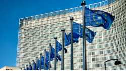 &Epsilon;&Epsilon;: &Nu;&alpha; &epsilon;&pi;&iota;&tau;&rho;&alpha;&pi;&epsilon;ί &sigma;&tau;&omicron;&upsilon;&sigmaf; &alpha;&gamma;&rho;ό&tau;&epsilon;&sigmaf; &nu;&alpha; &pi;&alpha;&rho;&epsilon;&kappa;&kappa;&lambda;ί&nu;&omicron;&upsilon;&nu; &gamma;&iota;&alpha; έ&nu;&alpha; έ&tau;&omicron;&sigmaf; &alpha;&pi;ό &omicron;&rho;&iota;&sigma;&mu;έ&nu;&omicron;&upsilon;&sigmaf; &kappa;&alpha;&nu;ό&nu;&epsilon;&sigmaf;