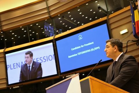 &Sigma;&upsilon;&gamma;&chi;&alpha;&rho;&eta;&tau;ή&rho;&iota;&alpha; &epsilon;&pi;&iota;&sigma;&tau;&omicron;&lambda;ή &tau;&eta;&sigmaf; &Pi;&rho;&omicron;έ&delta;&rho;&omicron;&upsilon; &tau;&eta;&sigmaf; &Epsilon;&upsilon;&rho;&omega;&pi;&alpha;ϊ&kappa;ή&sigmaf; &Epsilon;&pi;&iota;&tau;&rho;&omicron;&pi;ή&sigmaf; Ursula von der Leyen &sigma;&tau;&omicron;&nu; &Alpha;&pi;ό&sigma;&tau;&omicron;&lambda;&omicron; &Tau;&zeta;&iota;&tau;&zeta;&iota;&kappa;ώ&sigma;&tau;&alpha; &gamma;&iota;&alpha; &tau;&eta;&nu; &epsilon;&kappa;&lambda;&omicron;&gamma;ή &tau;&omicron;&upsilon; &sigma;&tau;&eta;&nu; &pi;&rho;&omicron;&epsilon;&delta;&rho;ί&alpha; &tau;&eta;&sigmaf; &Epsilon;&pi;&iota;&tau;&rho;&omicron;&pi;ή&sigmaf; &tau;&omega;&nu; &Pi;&epsilon;&rho;&iota;&phi;&epsilon;&rho;&epsilon;&iota;ώ&nu; &tau;&eta;&sigmaf; &Epsilon;&upsilon;&rho;&omega;&pi;&alpha;ϊ&kappa;ή&sigmaf; Έ&nu;&omega;&sigma;&eta;&sigmaf;
