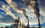 &Eta; &rho;ύ&pi;&alpha;&nu;&sigma;&eta; &pi;&rho;&omicron;&kappa;&alpha;&lambda;&epsilon;ί &pi;&alpha;&gamma;&kappa;&omicron;&sigma;&mu;ί&omega;&sigmaf; &pi;&epsilon;&rho;&iota;&sigma;&sigma;ό&tau;&epsilon;&rho;&omicron;&upsilon;&sigmaf; &theta;&alpha;&nu;ά&tau;&omicron;&upsilon;&sigmaf; &alpha;&pi;ό &tau;&omicron; &kappa;ά&pi;&nu;&iota;&sigma;&mu;&alpha;