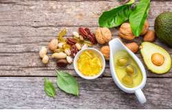 &Upsilon;&pi;&Alpha;&Alpha;&Tau;: &pi;&rho;&omicron;&tau;&epsilon;&rho;&alpha;&iota;ό&tau;&eta;&tau;ά &mu;&alpha;&sigmaf; &eta; &sigma;&tau;ή&rho;&iota;&xi;&eta; &tau;&omega;&nu; &Pi;&Omicron;&Pi;/&Pi;&Gamma;&Epsilon; &kappa;&alpha;&iota; ό&lambda;&omega;&nu; &tau;&omega;&nu; &epsilon;&mu;&beta;&lambda;&eta;&mu;&alpha;&tau;&iota;&kappa;ώ&nu; &pi;&rho;&omicron;ϊό&nu;&tau;&omega;&nu;