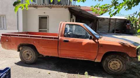 &Pi;&omega;&lambda;&epsilon;ί&tau;&alpha;&iota; &alpha;&gamma;&rho;&omicron;&tau;&iota;&kappa;ό Volkswagen Taro (&Pi;&epsilon;&tau;&rho;έ&lambda;&alpha;&iota;&omicron;)