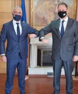 &Delta;ή&lambda;&omega;&sigma;&eta; &Lambda;ά&zeta;&alpha;&rho;&omicron;&upsilon; &Tau;&sigma;&alpha;&beta;&delta;&alpha;&rho;ί&delta;&eta; &alpha;&nu;&alpha;&phi;&omicron;&rho;&iota;&kappa;ά &mu;&epsilon; &tau;&iota;&sigmaf; &alpha;&nu;&alpha;&kappa;&omicron;&iota;&nu;ώ&sigma;&epsilon;&iota;&sigmaf; &tau;&omicron;&upsilon; &Upsilon;&pi;&Alpha;&Alpha;&Tau; &gamma;&iota;&alpha; &tau;&iota;&sigmaf; &alpha;&pi;&omicron;&zeta;&eta;&mu;&iota;ώ&sigma;&epsilon;&iota;&sigmaf; &kappa;&alpha;&lambda;&lambda;&iota;&epsilon;&rho;&gamma;&epsilon;&iota;ώ&nu; &alpha;&pi;ό &Pi;&alpha;&gamma;&epsilon;&tau;ό