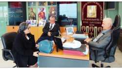 &Eta; &phi;&upsilon;&gamma;&omicron;&tau;&epsilon;&kappa;&nu;ί&alpha; &kappa;&alpha;&iota; &omicron;&lambda;&iota;&gamma;&omicron;&tau;&epsilon;&kappa;&nu;ί&alpha; &mu;&epsilon;&gamma;ά&lambda;&epsilon;&sigmaf; &pi;&lambda;&eta;&gamma;έ&sigmaf; &tau;&eta;&sigmaf; &Epsilon;&lambda;&lambda;ά&delta;&alpha;&sigmaf; - &Delta;&iota;&alpha;&rho;&kappa;ή&sigmaf; &alpha;&gamma;ώ&nu;&alpha;&sigmaf; &gamma;&iota;&alpha; 180.000 &pi;&omicron;&lambda;ύ&tau;&epsilon;&kappa;&nu;&epsilon;&sigmaf; &omicron;&iota;&kappa;&omicron;&gamma;έ&nu;&epsilon;&iota;&epsilon;&sigmaf;