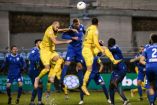 &Eta; &Lambda;&alpha;&mu;ί&alpha; &kappa;έ&rho;&delta;&iota;&sigma;&epsilon; 2-0 &tau;&omicron;&nu; Ά&rho;&eta; &kappa;&alpha;&iota; &tau;&omicron;&nu; &alpha;&pi;&omicron;&mu;ά&kappa;&rho;&upsilon;&nu;&epsilon; &alpha;&pi;ό &tau;&eta;&nu; &kappa;&omicron;&rho;&upsilon;&phi;ή