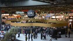 &Delta;&iota;&epsilon;&theta;&nu;ή Έ&kappa;&theta;&epsilon;&sigma;&eta; &Tau;&rho;&omicron;&phi;ί&mu;&omega;&nu; &kappa;&alpha;&iota; &Pi;&omicron;&tau;ώ&nu; 'Sial Paris': &Gamma;&alpha;&sigma;&tau;&rho;&omicron;&nu;&omicron;&mu;&iota;&kappa;ή &epsilon;&kappa;&delta;ή&lambda;&omega;&sigma;&eta; &mu;&epsilon; &sigma;&upsilon;&nu;&tau;&alpha;&gamma;έ&sigmaf; &tau;&eta;&sigmaf; &Mu;&alpha;&kappa;&epsilon;&delta;&omicron;&nu;&iota;&kappa;ή&sigmaf; &Kappa;&omicron;&upsilon;&zeta;ί&nu;&alpha;&sigmaf;