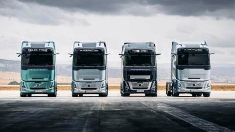 Ό&mu;&iota;&lambda;&omicron;&sigmaf; &Epsilon;&pi;&iota;&chi;&epsilon;&iota;&rho;ή&sigma;&epsilon;&omega;&nu; &Sigma;&alpha;&rho;&alpha;&kappa;ά&kappa;&eta;: 27-28/4 Open Day Volvo Aero