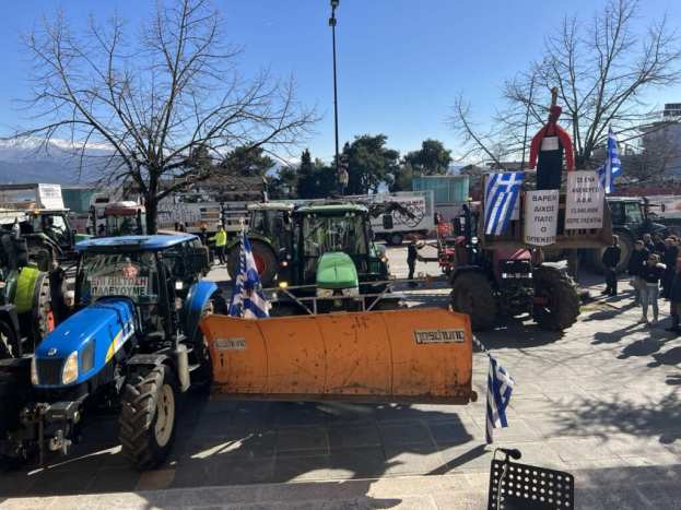 &Iota;&omega;ά&nu;&nu;&iota;&nu;&alpha;: &Sigma;&epsilon; &delta;ύ&sigma;&kappa;&omicron;&lambda;&eta; &kappa;&alpha;&tau;ά&sigma;&tau;&alpha;&sigma;&eta; &omicron;&iota; &alpha;&gamma;&rho;ό&tau;&epsilon;&sigmaf; &sigma;&epsilon; &Kappa;&rho;ύ&alpha; &kappa;&alpha;&iota; &Lambda;&alpha;&psi;ί&sigma;&tau;&alpha;