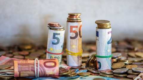 e-&Epsilon;&Phi;&Kappa;&Alpha;: &Delta;&epsilon;ύ&tau;&epsilon;&rho;&eta; &kappa;&alpha;&tau;&alpha;&beta;&omicron;&lambda;ή &alpha;&nu;&alpha;&delta;&rho;&omicron;&mu;&iota;&kappa;ώ&nu; &sigma;&epsilon; 2.927 &sigma;&upsilon;&nu;&tau;&alpha;&xi;&iota;&omicron;ύ&chi;&omicron;&upsilon;&sigmaf; &delta;&eta;&mu;&omicron;&sigma;ί&omicron;&upsilon; &tau;&omicron;&mu;έ&alpha;