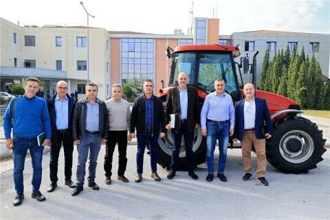 &Delta;&omega;&rho;&epsilon;ά &gamma;&epsilon;&omega;&rho;&gamma;&iota;&kappa;&omicron;ύ &epsilon;&lambda;&kappa;&upsilon;&sigma;&tau;ή&rho;&alpha; &alpha;&pi;ό &tau;&eta;&nu; "&Pi;&Alpha;&Upsilon;&Lambda;&Omicron;&Sigma; &Iota;. &Kappa;&Omicron;&Nu;&Tau;&Epsilon;&Lambda;&Eta;&Sigma; &Alpha;&Epsilon;&Beta;&Epsilon;" &sigma;&tau;&eta;&nu; &Pi;&epsilon;&rho;&iota;&phi;έ&rho;&epsilon;&iota;&alpha; &Theta;&epsilon;&sigma;&sigma;&alpha;&lambda;ί&alpha;&sigmaf;