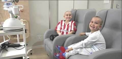 HONDA: &Rho;&omicron;&mu;&pi;ό&tau; &mu;&epsilon; &Kappa;&omicron;&iota;&nu;&omega;&nu;&iota;&kappa;ή &Sigma;&upsilon;&mu;&pi;&epsilon;&rho;&iota;&phi;&omicron;&rho;ά &kappa;&alpha;&iota; AI &beta;&omicron;&eta;&theta;ά&epsilon;&iota; &Pi;&alpha;&iota;&delta;&iota;ά &mu;&epsilon; &mu;&alpha;&kappa;&rho;&omicron;&chi;&rho;ό&nu;&iota;&alpha; &nu;&omicron;&sigma;&eta;&lambda;&epsilon;ί&alpha;