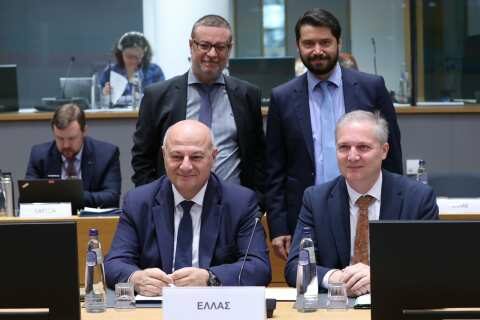 &Omicron; &Upsilon;&pi;&Alpha;&Alpha;&Tau;, &Kappa;ώ&sigma;&tau;&alpha;&sigmaf; &Tau;&sigma;&iota;ά&rho;&alpha;&sigmaf; &sigma;&tau;&omicron; &Sigma;&upsilon;&mu;&beta;&omicron;ύ&lambda;&iota;&omicron; &Upsilon;&pi;&omicron;&upsilon;&rho;&gamma;ώ&nu; &Gamma;&epsilon;&omega;&rho;&gamma;ί&alpha;&sigmaf; &kappa;&alpha;&iota; &Alpha;&lambda;&iota;&epsilon;ί&alpha;&sigmaf;