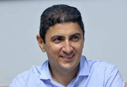 &Alpha;&upsilon;&gamma;&epsilon;&nu;ά&kappa;&eta;&sigmaf;: &Sigma;&tau;&eta; &Theta;&epsilon;&sigma;&sigma;&alpha;&lambda;ί&alpha; &alpha;&pi;ό &alpha;ύ&rho;&iota;&omicron; &gamma;&iota;&alpha; &epsilon;&xi;&epsilon;&iota;&delta;ί&kappa;&epsilon;&upsilon;&sigma;&eta; &tau;&omega;&nu; &mu;έ&tau;&rho;&omega;&nu; &sigma;&tau;ή&rho;&iota;&xi;&eta;&sigmaf; &tau;&omega;&nu; &pi;&alpha;&rho;&alpha;&gamma;&omega;&gamma;ώ&nu;