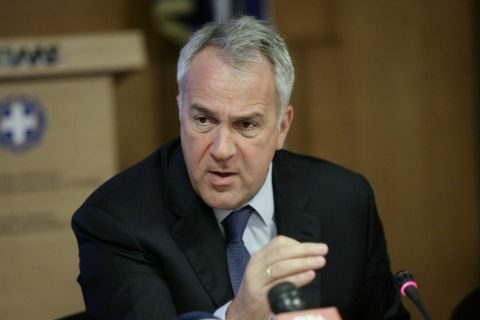 &Upsilon;&pi;&Alpha;&Alpha;&Tau;, &Mu;ά&kappa;&eta;&sigmaf; &Beta;&omicron;&rho;ί&delta;&eta;&sigmaf; &sigma;&epsilon; &Alpha;&gamma;&rho;&omicron;&tau;&omicron;&Sigma;&Upsilon;&Rho;&Iota;&Zeta;&Alpha;: &Mu;&epsilon;&tau;ά &tau;&alpha; &psi;&epsilon;ύ&delta;&eta;, &kappa;&iota; ά&lambda;&lambda;&alpha; &psi;&epsilon;ύ&delta;&eta;