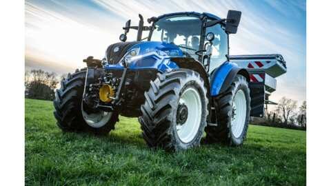 &Eta; &epsilon;&pi;ό&mu;&epsilon;&nu;&eta; &gamma;&epsilon;&nu;&iota;ά &Tau;&rho;&alpha;&kappa;&tau;έ&rho; New Holland T5 Dual Command : &alpha;&nu;&alpha;&nu;&epsilon;&omega;&mu;έ&nu;&omicron; &sigma;&tau;&upsilon;&lambda; &epsilon;&xi;&omega;&tau;&epsilon;&rho;&iota;&kappa;ά, &nu;έ&alpha; &chi;&alpha;&rho;&alpha;&kappa;&tau;&eta;&rho;&iota;&sigma;&tau;&iota;&kappa;ά &epsilon;&sigma;&omega;&tau;&epsilon;&rho;&iota;&kappa;ά