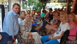 &Omicron; &Kappa;ώ&sigma;&tau;&alpha;&sigmaf; &Kappa;&alpha;&lambda;&alpha;ϊ&tau;&zeta;ί&delta;&eta;&sigmaf; &sigma;&tau;έ&kappa;&epsilon;&tau;&alpha;&iota; &sigma;&tau;&omicron; &pi;&lambda;&epsilon;&upsilon;&rho;ό &tau;&omega;&nu; &sigma;&chi;&omicron;&lambda;&iota;&kappa;ώ&nu; &kappa;&alpha;&theta;&alpha;&rho;&iota;&sigma;&tau;&rho;&iota;ώ&nu; &tau;&eta;&sigmaf; &Eta;&mu;&alpha;&theta;ί&alpha;&sigmaf;