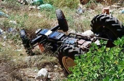 &Tau;&rho;&alpha;&gamma;&omega;&delta;ί&alpha;: &Nu;&epsilon;&kappa;&rho;ό&sigmaf; 53&chi;&rho;&omicron;&nu;&omicron;&sigmaf; &alpha;&gamma;&rho;ό&tau;&eta;&sigmaf; &pi;&omicron;&upsilon; &kappa;&alpha;&tau;&alpha;&pi;&lambda;&alpha;&kappa;ώ&theta;&eta;&kappa;&epsilon; &alpha;&pi;ό &tau;&rho;&alpha;&kappa;&tau;έ&rho;