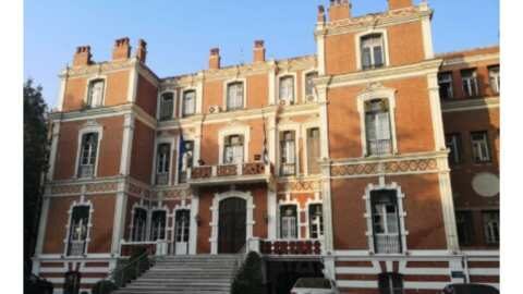 &Epsilon;&nu;&nu;έ&alpha; &upsilon;&pi;&omicron;&tau;&rho;&omicron;&phi;ί&epsilon;&sigmaf; &gamma;&iota;&alpha; &pi;&rho;&omicron;&gamma;&rho;ά&mu;&mu;&alpha;&tau;&alpha; &sigma;&pi;&omicron;&upsilon;&delta;ώ&nu; &epsilon;&pi;&alpha;&gamma;&gamma;&epsilon;&lambda;&mu;&alpha;&tau;&iota;&kappa;ή&sigmaf; &epsilon;&kappa;&pi;&alpha;ί&delta;&epsilon;&upsilon;&sigma;&eta;&sigmaf; &sigma;&epsilon; &nu;έ&omicron;&upsilon;&sigmaf; &alpha;&pi;ό &tau;&eta;&nu; &Pi;&epsilon;&rho;&iota;&phi;έ&rho;&epsilon;&iota;&alpha; &Kappa;&epsilon;&nu;&tau;&rho;&iota;&kappa;ή&sigmaf; &Mu;&alpha;&kappa;&epsilon;&delta;&omicron;&nu;ί&alpha;&sigmaf;