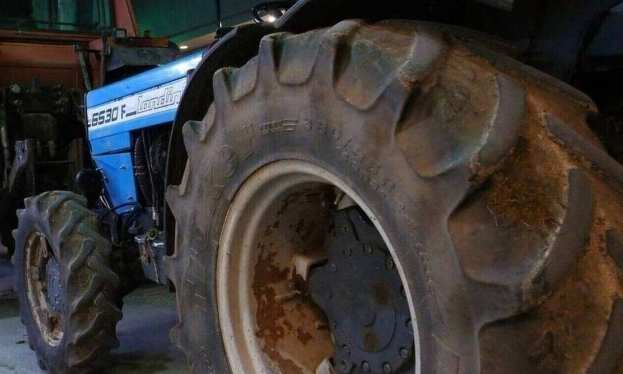 &Tau;&rho;&alpha;&gamma;&iota;&kappa;ό: &Nu;&epsilon;&kappa;&rho;ό&sigmaf; &eta;&lambda;&iota;&kappa;&iota;&omega;&mu;έ&nu;&omicron;&sigmaf; &sigma;&tau;&iota;&sigmaf; &Sigma;έ&rho;&rho;&epsilon;&sigmaf; , &tau;&omicron;&nu; &kappa;&alpha;&tau;&alpha;&pi;&lambda;ά&kappa;&omega;&sigma;&epsilon; &tau;&omicron; &tau;&rho;&alpha;&kappa;&tau;έ&rho;