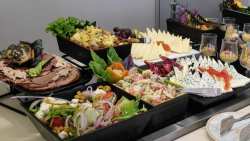 &Sigma;&upsilon;&mu;&mu;&epsilon;&tau;&omicron;&chi;ή &tau;&eta;&sigmaf; &Pi;&epsilon;&rho;&iota;&phi;έ&rho;&epsilon;&iota;&alpha;&sigmaf; &Sigma;&tau;&epsilon;&rho;&epsilon;ά&sigmaf; &Epsilon;&lambda;&lambda;ά&delta;&alpha;&sigmaf; &sigma;&tau;&eta; &Delta;&iota;&epsilon;&theta;&nu;ή Έ&kappa;&theta;&epsilon;&sigma;&eta; &Tau;&omicron;&upsilon;&rho;&iota;&sigma;&mu;&omicron;ύ &kappa;&alpha;&iota; &Gamma;&alpha;&sigma;&tau;&rho;&omicron;&nu;&omicron;&mu;ί&alpha;&sigmaf; &laquo;Salon FestiVitas &agrave; Mulhouse&raquo;, 3-5 &Phi;&epsilon;&beta;&rho;&omicron;&upsilon;&alpha;&rho;ί&omicron;&upsilon; 2023