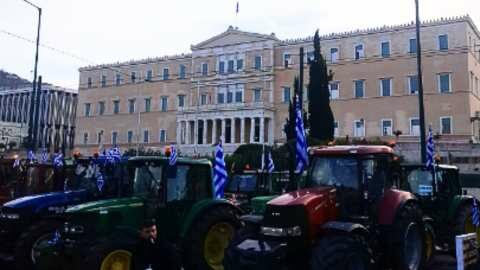 &Alpha;&pi;&omicron;&chi;&omega;&rho;&omicron;ύ&nu; &alpha;&pi;ό &tau;&omicron; &Sigma;ύ&nu;&tau;&alpha;&gamma;&mu;&alpha; &omicron;&iota; &alpha;&gamma;&rho;ό&tau;&epsilon;&sigmaf; &kappa;&alpha;&iota; &alpha;&pi;&omicron;&phi;&alpha;&sigma;ί&zeta;&omicron;&upsilon;&nu; &gamma;&iota;&alpha; &tau;&iota;&sigmaf; &kappa;&iota;&nu;ή&sigma;&epsilon;&iota;&sigmaf; &tau;&omicron;&upsilon;&sigmaf;