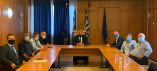 &Sigma;&upsilon;&nu;ά&nu;&tau;&eta;&sigma;&eta; &Alpha;&nu;&tau;&iota;&pi;&epsilon;&rho;&iota;&phi;&epsilon;&rho;&epsilon;&iota;ά&rho;&chi;&eta; &Kappa;&rho;ή&tau;&eta;&sigmaf;,&Mu;. &Chi;&nu;ά&rho;&eta;, &mu;&epsilon; &tau;&omicron;&nu; &Upsilon;&pi;&omicron;&upsilon;&rho;&gamma;ό &Alpha;&gamma;&rho;&omicron;&tau;&iota;&kappa;ή&sigmaf; &Alpha;&nu;ά&pi;&tau;&upsilon;&xi;&eta;&sigmaf; &Mu;ά&kappa;&eta; &Beta;&omicron;&rho;ί&delta;&eta;
