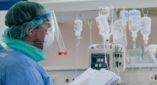 &Kappa;&omicron;&rho;&omega;&nu;&omicron;ϊ&omicron;&sigmaf;: 53 &nu;&epsilon;&kappa;&rho;&omicron;ί &kappa;&alpha;&iota; 469 &nu;&omicron;&sigma;&eta;&lambda;&epsilon;ύ&omicron;&nu;&tau;&alpha;&iota; &delta;&iota;&alpha;&sigma;&omega;&lambda;&eta;&nu;&omega;&mu;έ&nu;&omicron;&iota; &sigma;&epsilon; έ&nu;&alpha; 24&omega;&rho;&omicron; - 342 &nu;έ&alpha; &kappa;&rho;&omicron;ύ&sigma;&mu;&alpha;&tau;&alpha;