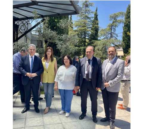 &Alpha;&theta;. &Kappa;&alpha;&beta;&beta;&alpha;&delta;ά&sigmaf; &alpha;&pi;ό &tau;&omicron; &Alpha;&gamma;&rho;ί&nu;&iota;&omicron; - &laquo;&Eta; &Epsilon;&lambda;&lambda;ά&delta;&alpha; &delta;&epsilon;&nu; &epsilon;ί&nu;&alpha;&iota; &mu;ό&nu;&omicron; &eta; &Alpha;&theta;ή&nu;&alpha;