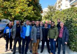 &Eta; &sigma;ύ&sigma;&kappa;&epsilon;&psi;&eta; &sigma;&tau;&omicron; &Mu;&alpha;&xi;ί&mu;&omicron;&upsilon; έ&beta;&gamma;&alpha;&lambda;&epsilon; &epsilon;&nu;ί&sigma;&chi;&upsilon;&sigma;&eta; &sigma;&tau;&alpha; &kappa;&epsilon;&rho;ά&sigma;&iota;&alpha;, &pi;&rho;ό&sigma;&theta;&epsilon;&tau;&epsilon;&sigmaf; &pi;&omicron;&iota;&kappa;&iota;&lambda;ί&epsilon;&sigmaf; &sigma;&epsilon; &rho;&omicron;&delta;ά&kappa;&iota;&nu;&alpha; &kappa;&alpha;&iota; ό&lambda;&epsilon;&sigmaf; &gamma;&iota;&alpha; &tau;&alpha; &mu;ή&lambda;&alpha;