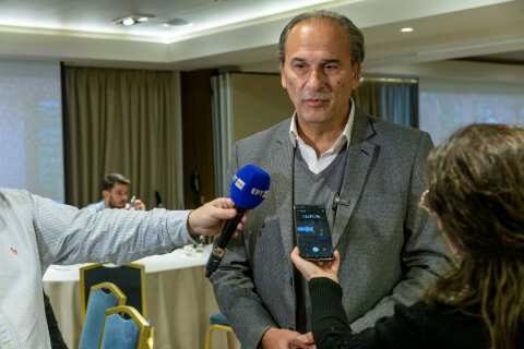 &Epsilon;&pi;&iota;&chi;&epsilon;&iota;&rho;&eta;&mu;&alpha;&tau;&iota;&kappa;ή &sigma;&upsilon;&nu;ά&nu;&tau;&eta;&sigma;&eta; &mu;&epsilon; &Pi;&omicron;&lambda;&omega;&nu;&omicron;ύ&sigmaf; &alpha;&gamma;&omicron;&rho;&alpha;&sigma;&tau;έ&sigmaf; &gamma;&iota;&alpha; &tau;&eta;&nu; &pi;&rho;&omicron;ώ&theta;&eta;&sigma;&eta; &tau;&omega;&nu; &tau;&omicron;&pi;&iota;&kappa;ώ&nu; &pi;&rho;&omicron;ϊό&nu;&tau;&omega;&nu; &delta;&iota;&omicron;&rho;&gamma;ά&nu;&omega;&sigma;&epsilon; &eta; &Pi;&Kappa;&Mu;