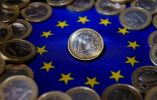 &Kappa;ί&nu;&delta;&upsilon;&nu;&omicron;&sigmaf; "&lambda;&omicron;&upsilon;&kappa;έ&tau;&omicron;&upsilon;" &gamma;&iota;&alpha; 74 &sigma;&upsilon;&nu;&epsilon;&tau;&alpha;&iota;&rho;&iota;&sigma;&mu;&omicron;ύ&sigmaf; - &Kappa;&alpha;&lambda;&omicron;ύ&nu;&tau;&alpha;&iota; &nu;&alpha; &epsilon;&pi;&iota;&sigma;&tau;&rho;έ&psi;&omicron;&upsilon;&nu; &iota;&lambda;&iota;&gamma;&gamma;&iota;ώ&delta;&eta; &pi;&omicron;&sigma;ά