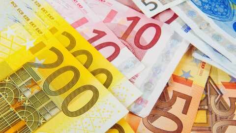 17.000 &epsilon;&upsilon;&rho;ώ &gamma;&iota;&alpha; &tau;&eta; &delta;&eta;&mu;&iota;&omicron;&upsilon;&rho;&gamma;ί&alpha; &epsilon;&pi;&iota;&chi;&epsilon;ί&rho;&eta;&sigma;&eta;&sigmaf; &alpha;&pi;ό &alpha;&nu;έ&rho;&gamma;&omicron;&upsilon;&sigmaf; 30-59 &epsilon;&tau;ώ&nu;, &mu;&epsilon; έ&mu;&phi;&alpha;&sigma;&eta; &sigma;&tau;&iota;&sigmaf; &gamma;&upsilon;&nu;&alpha;ί&kappa;&epsilon;&sigmaf; - &Mu;έ&chi;&rho;&iota; &tau;&iota;&sigmaf; 21 &Iota;&alpha;&nu;&omicron;&upsilon;&alpha;&rho;ί&omicron;&upsilon; &omicron;&iota; &alpha;&iota;&tau;ή&sigma;&epsilon;&iota;&sigmaf;