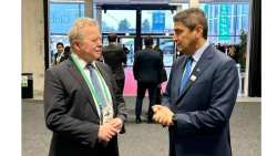 &Alpha;&upsilon;&gamma;&epsilon;&nu;ά&kappa;&eta;&sigmaf;: &laquo;&Delta;&epsilon;&nu; &theta;&alpha; &chi;&alpha;&rho;&iota;&sigma;&tau;&omicron;ύ&mu;&epsilon; &sigma;&epsilon; &kappa;&alpha;&nu;έ&nu;&alpha;&nu; &alpha;&nu;&alpha;&phi;&omicron;&rho;&iota;&kappa;ά &mu;&epsilon; &tau;&omicron;&upsilon;&sigmaf; &epsilon;&lambda;έ&gamma;&chi;&omicron;&upsilon;&sigmaf; &sigma;&tau;&omicron; &gamma;ά&lambda;&alpha; - &Upsilon;&pi;&omicron;&kappa;&iota;&nu;&omicron;ύ&mu;&epsilon;&nu;&eta; &eta; &pi;&rho;&omicron;&sigma;&pi;ά&theta;&epsilon;&iota;&alpha; &nu;&alpha; &beta;&gamma;&omicron;&upsilon;&nu; &omicron;&iota; &alpha;&gamma;&rho;ό&tau;&epsilon;&sigmaf; &sigma;&tau;&omicron;&nu; &delta;&rho;ό&mu;&omicron;&raquo;