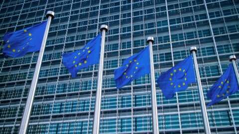 EE: &Eta; &Epsilon;&pi;&iota;&tau;&rho;&omicron;&pi;ή &delta;&eta;&mu;&omicron;&sigma;&iota;&epsilon;ύ&epsilon;&iota; &kappa;&alpha;&tau;&epsilon;&upsilon;&theta;&upsilon;&nu;&tau;ή&rho;&iota;&epsilon;&sigmaf; &gamma;&rho;&alpha;&mu;&mu;έ&sigmaf; &gamma;&iota;&alpha; &tau;&omicron;&upsilon;&sigmaf; &epsilon;&xi;&alpha;&gamma;&omega;&gamma;&epsilon;ί&sigmaf; &kappa;&upsilon;&beta;&epsilon;&rho;&nu;&omicron;&epsilon;&pi;&iota;&tau;ή&rho;&eta;&sigma;&eta;&sigmaf;