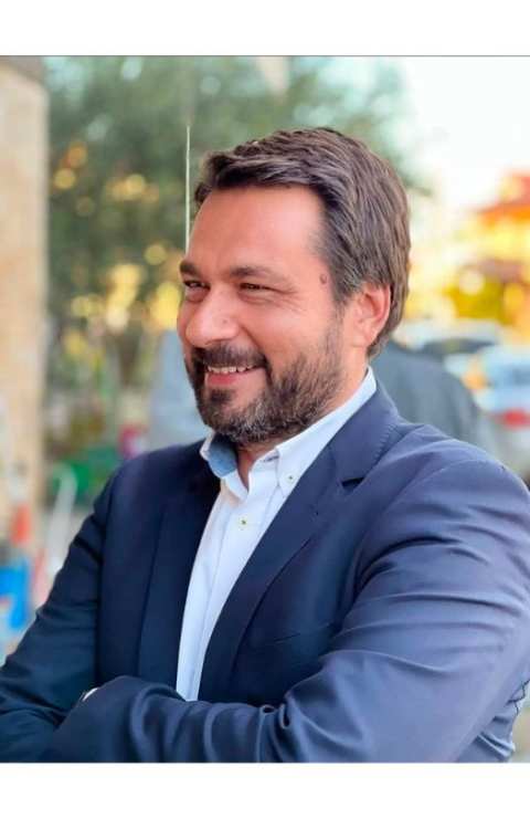 &Tau;ά&sigma;&omicron;&sigmaf; &Mu;&pi;&alpha;&rho;&tau;&zeta;ώ&kappa;&alpha;&sigmaf;: &Sigma;&upsilon;&gamma;&chi;&alpha;&rho;&eta;&tau;ή&rho;&iota;&alpha; &gamma;&iota;&alpha; &tau;&omicron;&nu; &Zeta;&alpha;&phi;&epsilon;&iota;&rho;ά&kappa;&eta; &Nu;ά&omicron;&upsilon;&sigma;&alpha;&sigmaf;