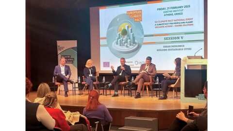 &Omicron; &Alpha;&nu;&tau;&iota;&pi;&epsilon;&rho;&iota;&phi;&epsilon;&rho;&epsilon;&iota;ά&rho;&chi;&eta;&sigmaf; &Kappa;&lambda;&iota;&mu;&alpha;&tau;&iota;&kappa;ή&sigmaf; &Alpha;&lambda;&lambda;&alpha;&gamma;ή&sigmaf; &tau;&eta;&sigmaf; &Kappa;&rho;ή&tau;&eta;&sigmaf; &sigma;&tau;&eta;&nu; &Epsilon;&theta;&nu;&iota;&kappa;ή &Epsilon;&kappa;&delta;ή&lambda;&omega;&sigma;&eta; &tau;&omicron;&upsilon; EU Climate Pact 2025