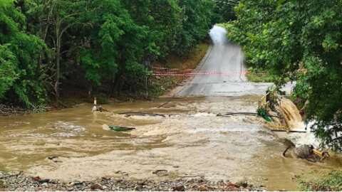 &Delta;ύ&omicron; έ&rho;&gamma;&alpha; &gamma;&iota;&alpha; &tau;&iota;&sigmaf; &upsilon;&pi;&omicron;&delta;&omicron;&mu;έ&sigmaf; &sigma;&tau;&eta;&nu; &epsilon;&pi;έ&kappa;&tau;&alpha;&sigma;&eta; &tau;&eta;&sigmaf; &Theta;έ&rho;&mu;&eta;&sigmaf; &kappa;&alpha;&iota; &tau;&eta;&nu; &alpha;&nu;&tau;&iota;&pi;&lambda;&eta;&mu;&mu;&upsilon;&rho;&iota;&kappa;ή &theta;&omega;&rho;ά&kappa;&iota;&sigma;&eta; &tau;&omicron;&upsilon; &Alpha;&nu;&theta;&epsilon;&mu;&omicron;ύ&nu;&tau;&alpha; &upsilon;&pi;έ&gamma;&rho;&alpha;&psi;&epsilon; &omicron; &Alpha;&pi;ό&sigma;&tau;&omicron;&lambda;&omicron;&sigmaf; &Tau;&zeta;&iota;&tau;&zeta;&iota;&kappa;ώ&sigma;&tau;&alpha;&sigmaf;