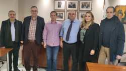 &Epsilon;&pi;ί&sigma;&kappa;&epsilon;&psi;&eta; &Sigma;&upsilon;&nu;&tau;&omicron;&nu;ί&sigma;&tau;&rho;&iota;&alpha;&sigmaf; &Pi;&rho;&omega;&theta;&upsilon;&pi;&omicron;&upsilon;&rho;&gamma;&iota;&kappa;&omicron;ύ &gamma;&rho;&alpha;&phi;&epsilon;ί&omicron;&upsilon; &sigma;&tau;&omicron;&nu; &Iota;&alpha;&tau;&rho;&iota;&kappa;ό &Sigma;ύ&lambda;&lambda;&omicron;&gamma;&omicron; &Eta;&mu;&alpha;&theta;ί&alpha;&sigmaf;