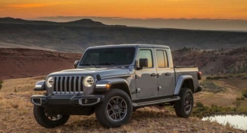 Έ&rho;&chi;&epsilon;&tau;&alpha;&iota; &tau;&omicron; &nu;έ&omicron; &alpha;&gamma;&rho;&omicron;&tau;&iota;&kappa;ό &tau;&eta;&sigmaf; Jeep
