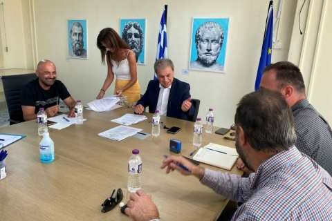 &Pi;&epsilon;&rho;&iota;&phi;έ&rho;&epsilon;&iota;&alpha; &Delta;. &Mu;&alpha;&kappa;&epsilon;&delta;&omicron;&nu;ί&alpha;&sigmaf;: &Epsilon;&tau;&omicron;&iota;&mu;ό&tau;&eta;&tau;&alpha; &gamma;&iota;&alpha; &tau;&omicron; &pi;&rho;ό&gamma;&rho;&alpha;&mu;&mu;&alpha; &laquo;&Alpha;&Pi;&Omicron;&Lambda;&Lambda;&Omega;&Nu;&raquo; - &Upsilon;&pi;&omicron;&gamma;&rho;ά&phi;&eta;&kappa;&epsilon; &tau;&omicron; &kappa;&alpha;&tau;&alpha;&sigma;&tau;&alpha;&tau;&iota;&kappa;ό &tau;&eta;&sigmaf; &Epsilon;&nu;&epsilon;&rho;&gamma;&epsilon;&iota;&alpha;&kappa;ή&sigmaf; &Kappa;&omicron;&iota;&nu;ό&tau;&eta;&tau;&alpha;&sigmaf;