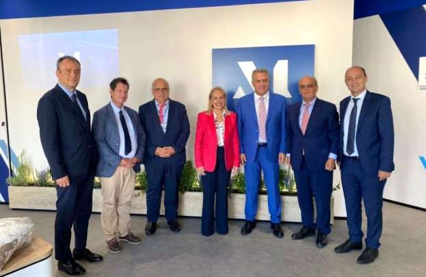 &Mu;&nu;&eta;&mu;ό&nu;&iota;&omicron; &sigma;&upsilon;&nu;&epsilon;&rho;&gamma;&alpha;&sigma;ί&alpha;&sigmaf; &Epsilon;&lambda;&lambda;&eta;&nu;&iota;&kappa;ή&sigmaf; &Alpha;&nu;&alpha;&pi;&tau;&upsilon;&xi;&iota;&alpha;&kappa;ή&sigmaf; &Tau;&rho;ά&pi;&epsilon;&zeta;&alpha;&sigmaf; &ndash; &Sigma;&Epsilon;&Beta;&Epsilon;