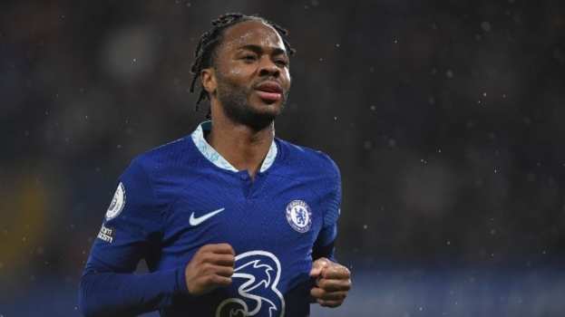 &Eta; &Nu;ά&pi;&omicron;&lambda;&iota; &epsilon;&xi;&epsilon;&tau;ά&zeta;&epsilon;&iota; &tau;&eta;&nu; &alpha;&pi;ό&kappa;&tau;&eta;&sigma;&eta; &tau;&omicron;&upsilon; &Sigma;&tau;έ&rho;&lambda;&iota;&nu;&gamma;&kappa; &omega;&sigmaf; &delta;&alpha;&nu;&epsilon;&iota;&kappa;&omicron;ύ