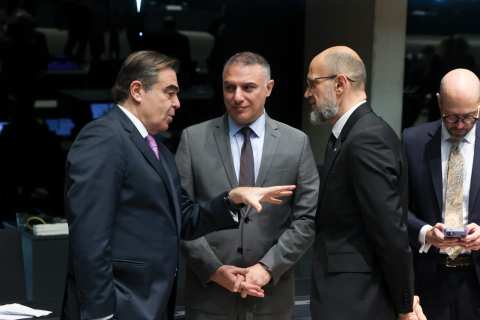 &Mu;. &Sigma;&chi;&omicron;&iota;&nu;ά&sigmaf;: &laquo;&Sigma;&eta;&mu;&alpha;&nu;&tau;&iota;&kappa;ή &sigma;&upsilon;&mu;&phi;&omega;&nu;ί&alpha; &gamma;&iota;&alpha; &tau;&eta; &nu;έ&alpha; &Kappa;&Alpha;&Pi; 2028&ndash;2034 &ndash; &Delta;&iota;&alpha;&tau;&eta;&rho;&omicron;ύ&nu;&tau;&alpha;&iota; &tau;&alpha; &beta;&alpha;&sigma;&iota;&kappa;ά &epsilon;&rho;&gamma;&alpha;&lambda;&epsilon;ί&alpha; &epsilon;&iota;&sigma;&omicron;&delta;&eta;&mu;&alpha;&tau;&iota;&kappa;ή&sigmaf; &sigma;&tau;ή&rho;&iota;&xi;&eta;&sigmaf; &tau;&omega;&nu; &alpha;&gamma;&rho;&omicron;&tau;ώ&nu;&raquo;