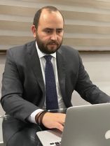 &Pi;&alpha;&rho;έ&mu;&beta;&alpha;&sigma;&eta; &Lambda;. &Beta;&alpha;&sigma;&iota;&lambda;&epsilon;&iota;ά&delta;&eta;: &Sigma;&tau;ή&rho;&iota;&xi;&eta; &sigma;&epsilon; &epsilon;&sigma;&tau;ί&alpha;&sigma;&eta;, &lambda;&iota;&alpha;&nu;&epsilon;&mu;&pi;ό&rho;&iota;&omicron;, &xi;&epsilon;&nu;&omicron;&delta;&omicron;&chi;&epsilon;ί&alpha;