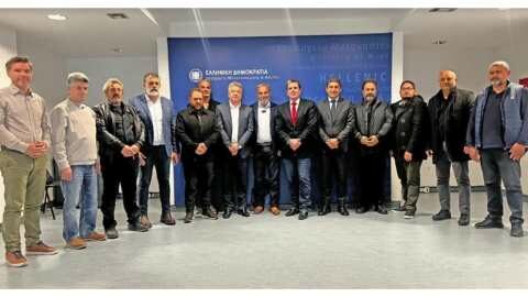 &Sigma;ύ&sigma;&kappa;&epsilon;&psi;&eta; &gamma;&iota;&alpha; &tau;&omicron;&upsilon;&sigmaf; &epsilon;&rho;&gamma;ά&tau;&epsilon;&sigmaf; &gamma;&eta;&sigmaf; &mu;&epsilon; &phi;&omicron;&rho;&epsilon;ί&sigmaf; &tau;&eta;&sigmaf; &Kappa;&rho;ή&tau;&eta;&sigmaf; - &Kappa;&omicron;&iota;&nu;ό &Delta;&epsilon;&lambda;&tau;ί&omicron; &Tau;ύ&pi;&omicron;&upsilon; &Upsilon;&pi;&Alpha;&Alpha;&Tau; &kappa;&alpha;&iota; &Upsilon;&pi;&omicron;&upsilon;&rho;&gamma;&epsilon;ί&omicron;&upsilon; &Mu;&epsilon;&tau;&alpha;&nu;ά&sigma;&tau;&epsilon;&upsilon;&sigma;&eta;&sigmaf; &amp; &Alpha;&sigma;ύ&lambda;&omicron;&upsilon;